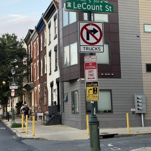 MOTORISTS NOT LOOKING - Photo